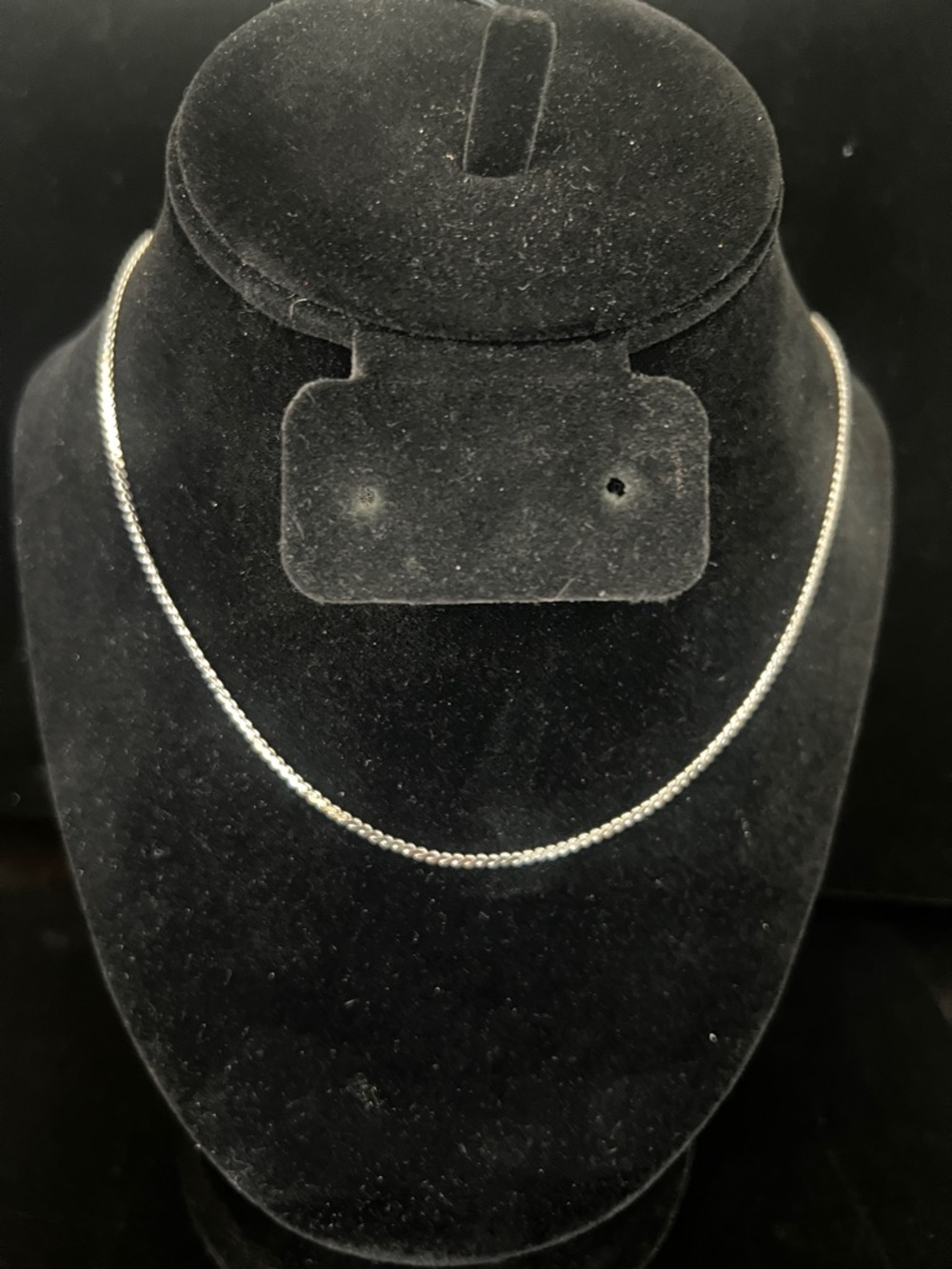 Classic Silver-Tone popcorn chain with magnetic clasp